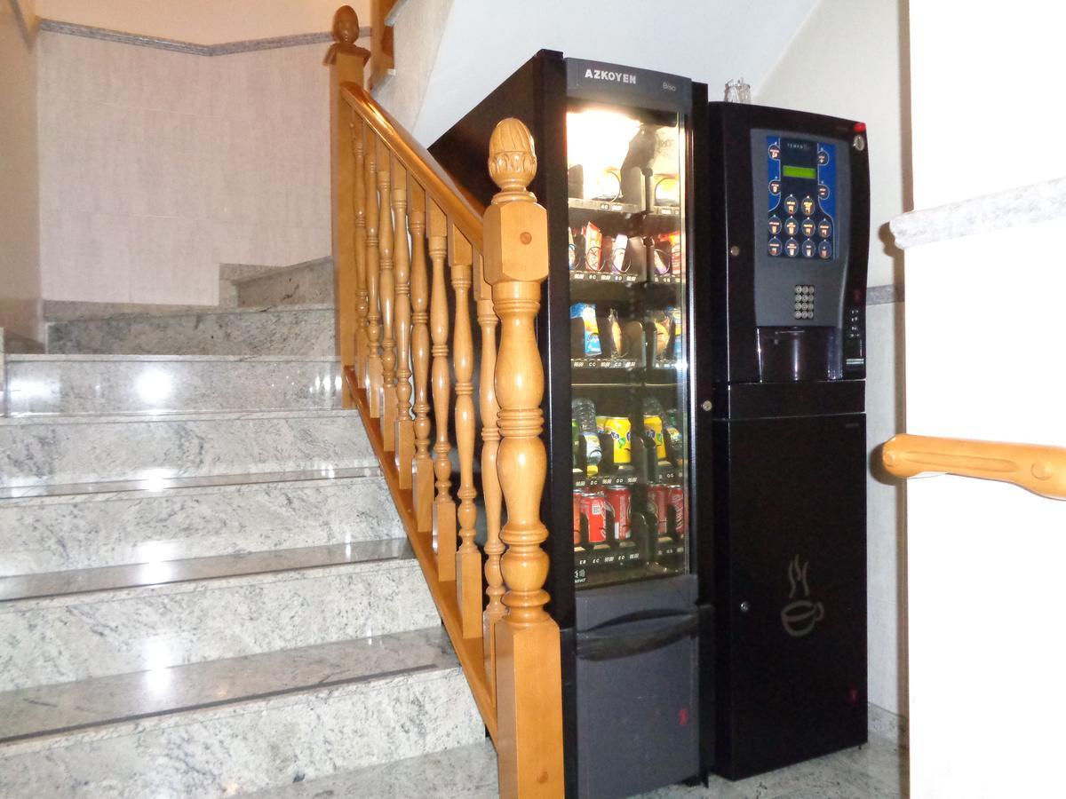 Hostal El Retiro Almoradi Exterior photo